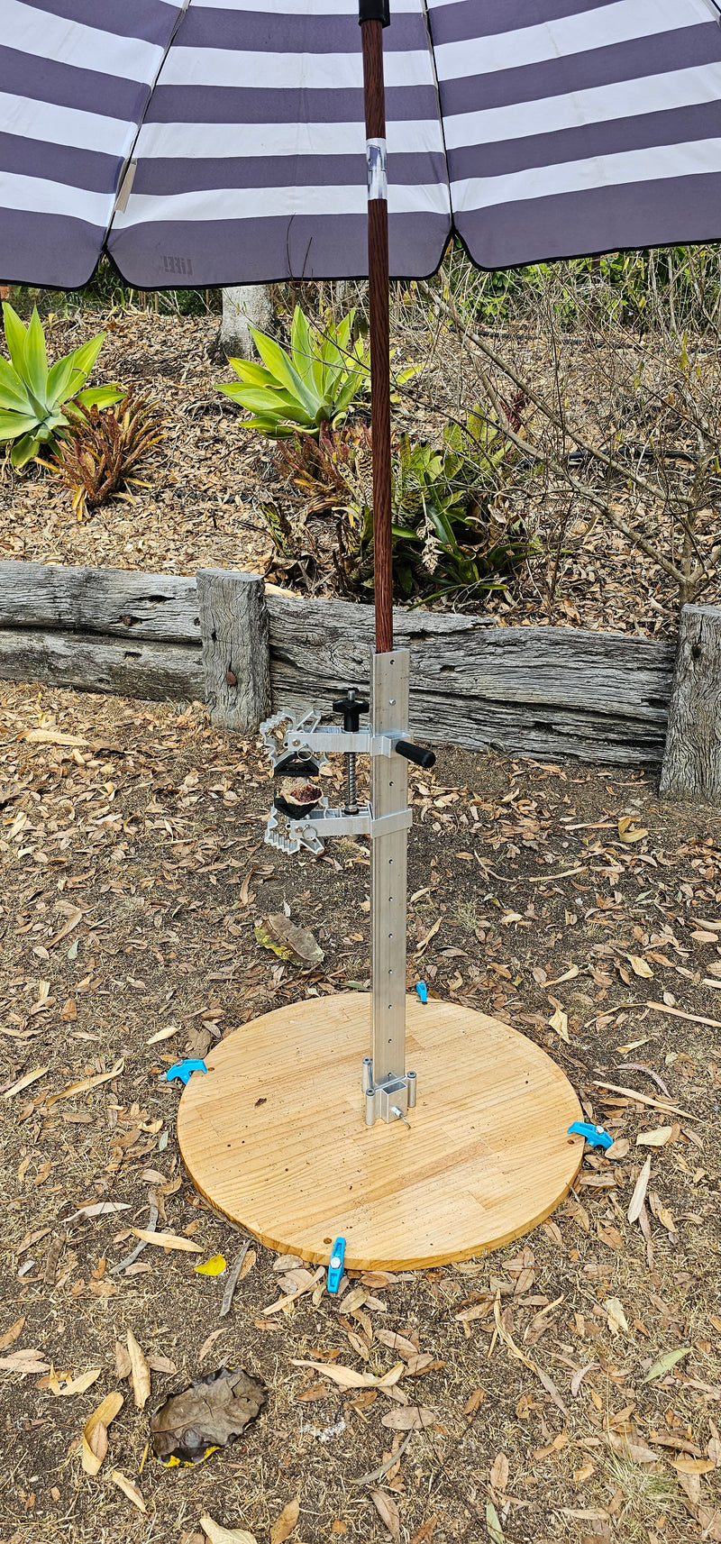 BoneZone® Structural Feeding™ & Chewing Station for Dogs
